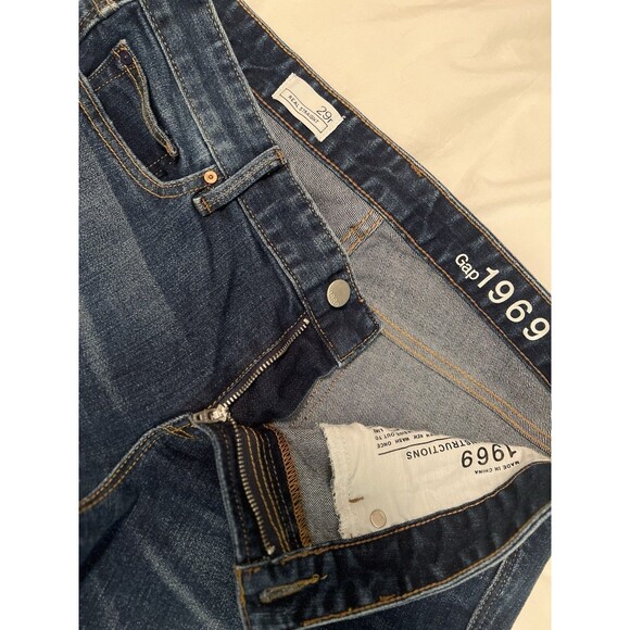Gap Jeans 1969 Real Straight Distressed Women’s R 29 Dark Blue Denim - Picture 5 of 10